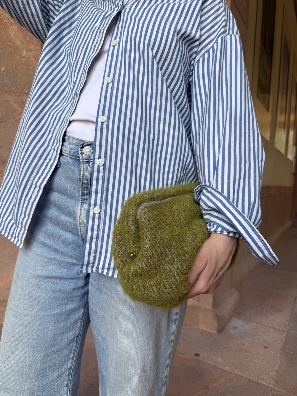 Snuggle Me! Clutch